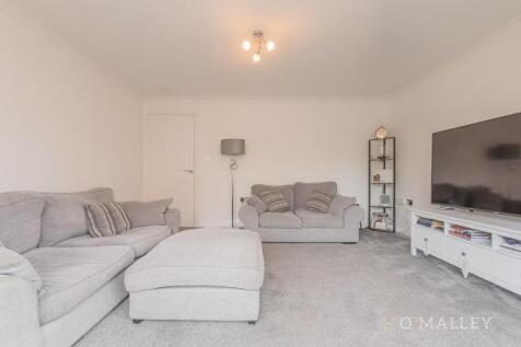 10. Living Room 5.jpg