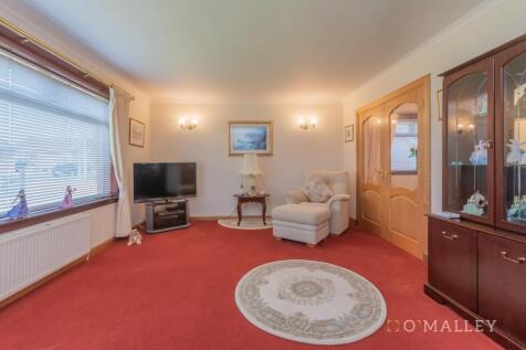 8. Living Room 2.