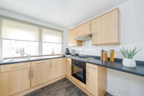 25 Whitefield Crescent-06.jpg