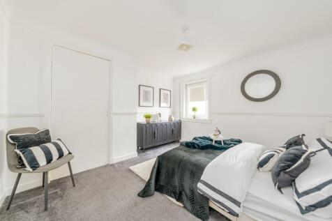 25 Whitefield Crescent-09.jpg