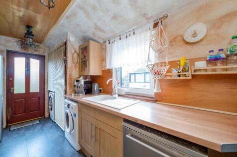 7 Kilknowe East End Earlston-07.jpg