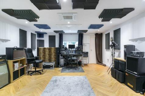 Music Studio/Home Office
