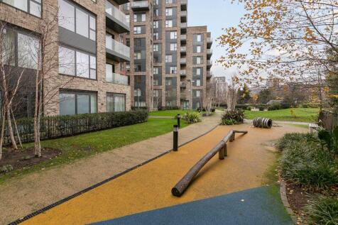 Communal Grounds
