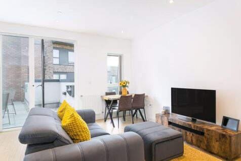 Dining/Reception Area