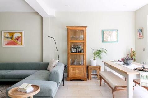Kitchen/Family Room