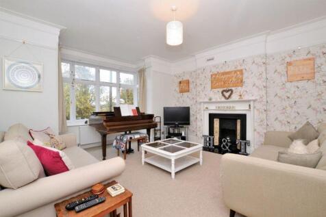 Bay Fronted Living Room