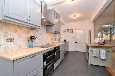 Contemporary Kitchen with Island