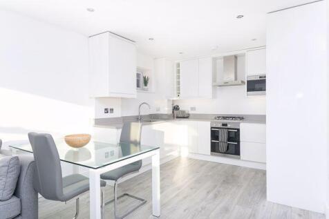 Dining Area/Kitchen