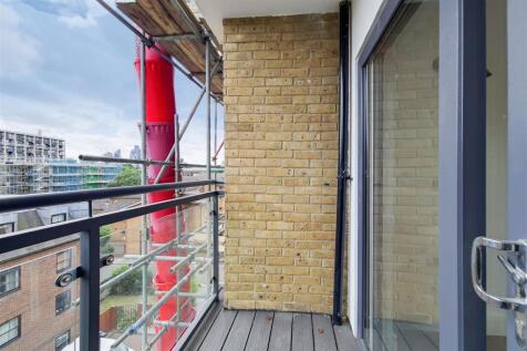 7_Balcony-0.jpg