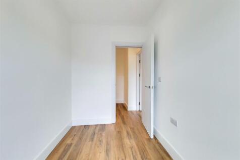 9_Bedroom 3-1.jpg
