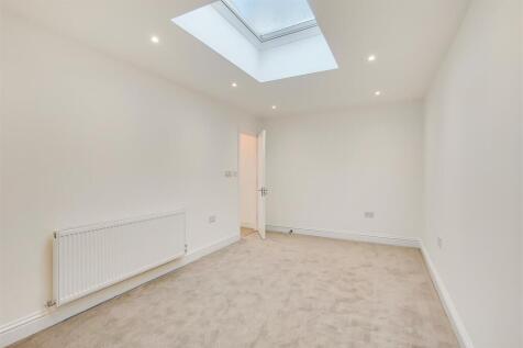 8_Bedroom 2-0.jpg