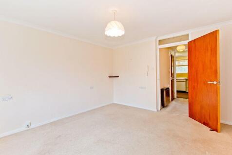 Living Room pic2