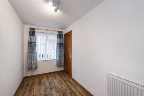 Bedroom 4/Study