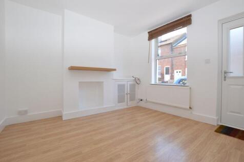 Living Room pic1