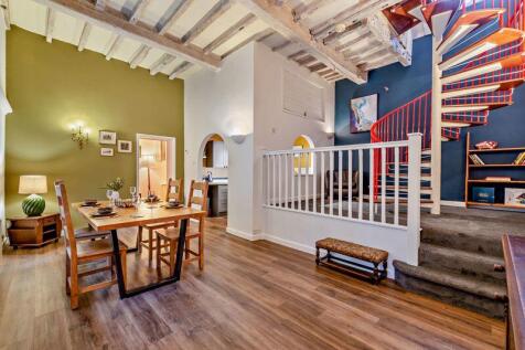 Kitchen-Dining Room pic2