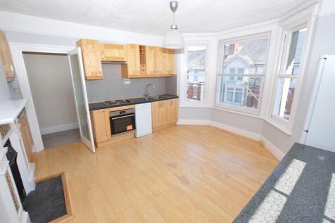 Kitchen-Breakfast Room pic2