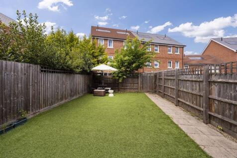 Enclosed Rear Garden