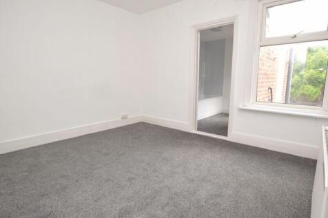Double Bedroom 1
