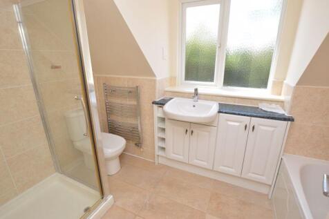 Master Bedroom En Suite