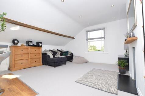 Living Room pic1
