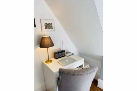 Living Room pic2