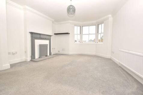 Living Room pic1