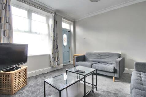 lounge 2.jpg