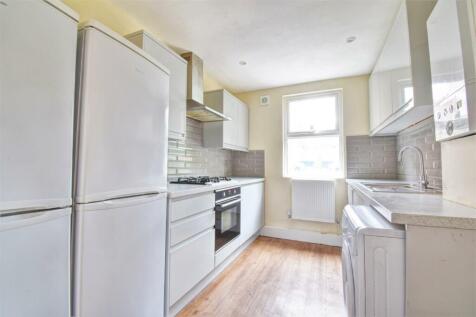 Kitchen 1.jpg