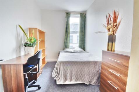 Room 3 .jpg