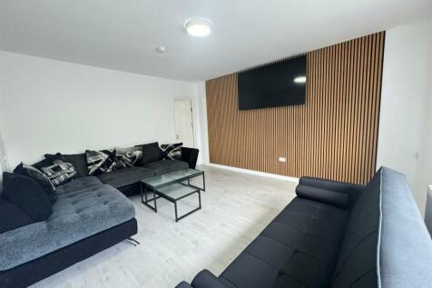 WhatsApp Image 2024-07-16 at 17.20.37_233a9c80.jpg