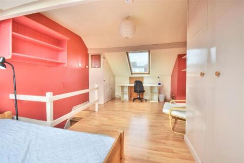 Bedroom 4 1.jpg