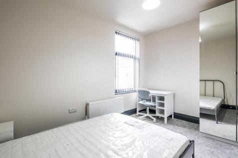 Bedroom 2.jpg