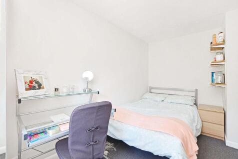 EMILY BEDROOM 2.jpeg