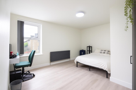 318 School Road Bedroom .png