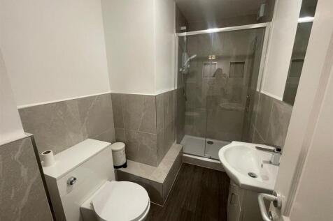 New bathroom.jpg