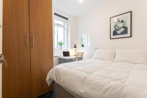 BED 3.jpg