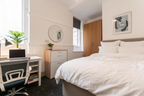 BED 5.jpg