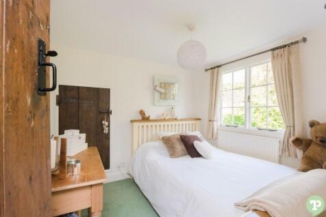 Second double bedroom