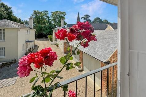 courtyard view.jpg