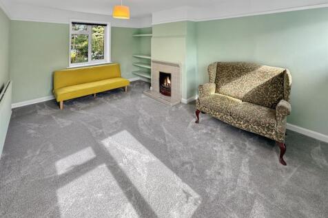 lounge 1.jpg