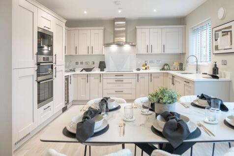2. Kitchen.jpg