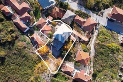 Property Image 100