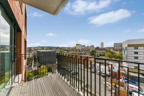 Property Image 8