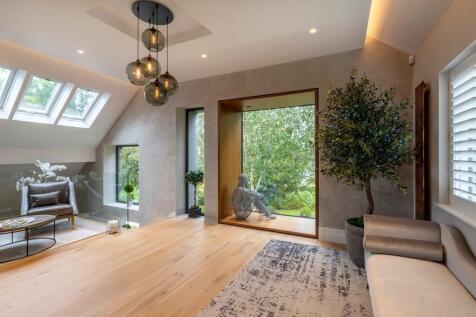 First Floor Study La