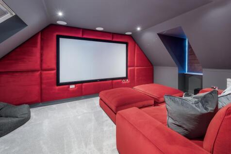 Pitfield Way Cinema 