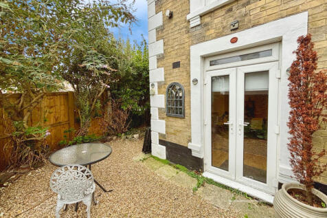 Property Image 10