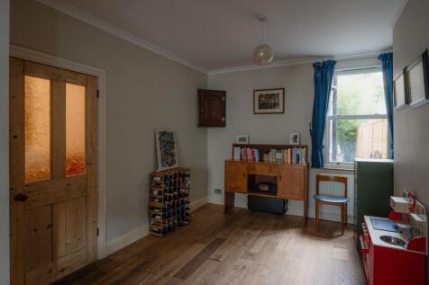 Property Image 11