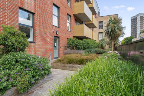 Property Image 15