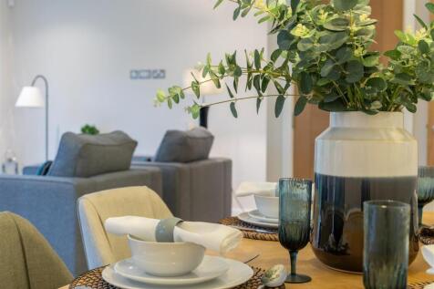 Show Home -Living
