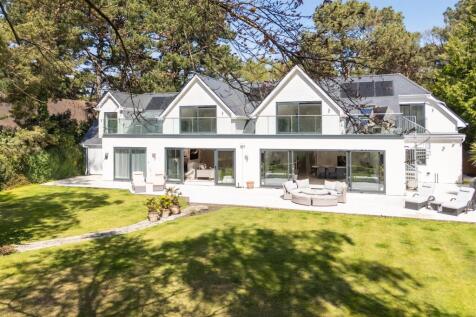 4 Martello Road
